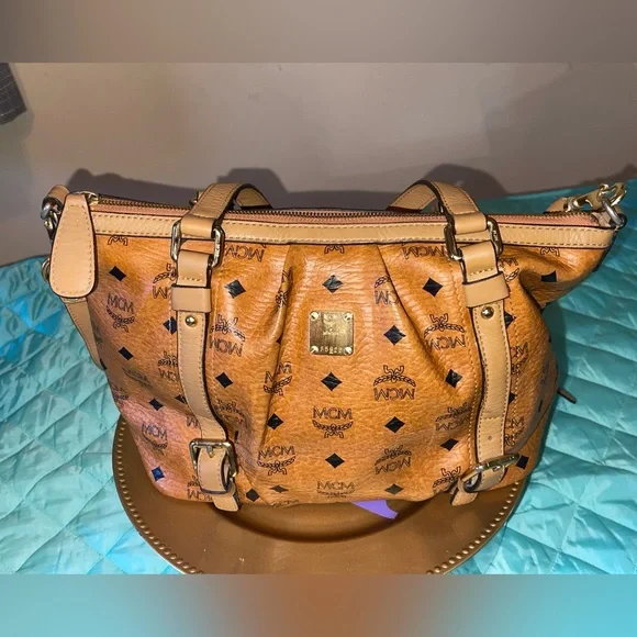 MCM Visetos Medium Essentials Shopper Tote Cognac - Picture 1 of 17